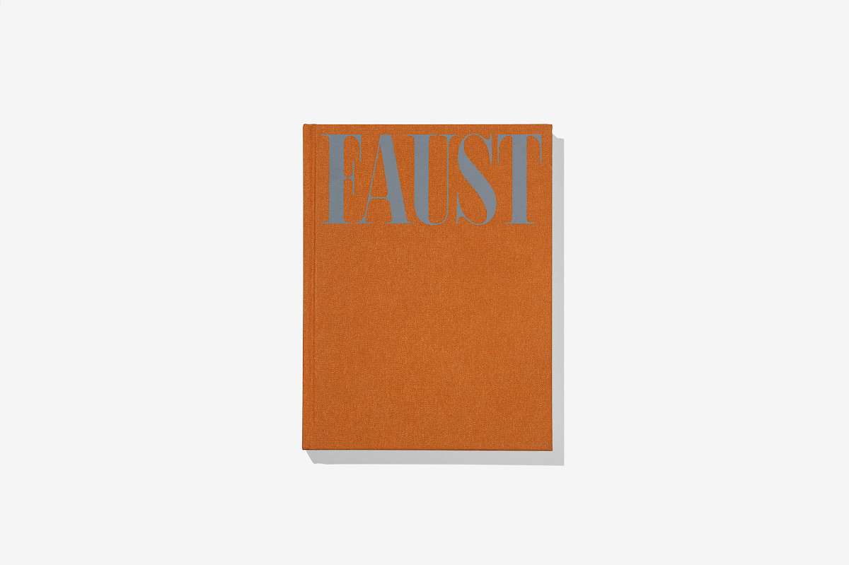 FAUST Zak Group Anne Imhof アンネ・イムホフ 図録 zak_group_faust_screen_2700_0-